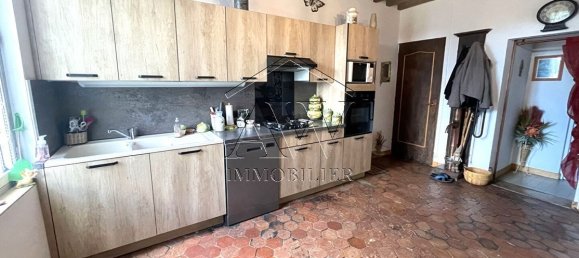 3 غرف نوم منزل في Sainte-Genevieve, France رقم 44145 2