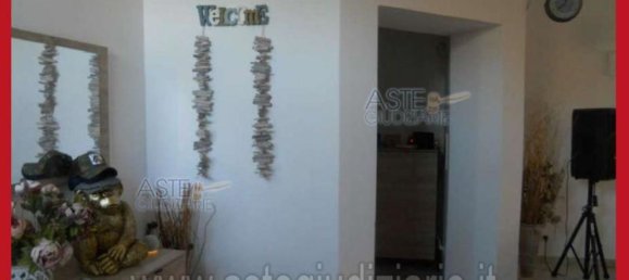 Квартира с 5 спальнями в Рим, Италия № 334112 2