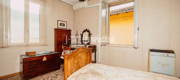 3 غرف نوم منزل في Tromello, Italy رقم 134419 6