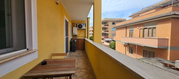 Apartamento de 2 dormitorios en Fiumicino, Italy No. 335486 8