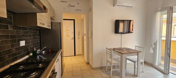 Apartamento de 2 dormitorios en Fiumicino, Italy No. 335486 13