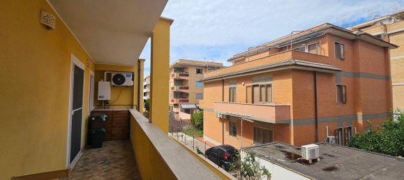 Apartamento de 2 dormitorios en Fiumicino, Italy No. 335486 9