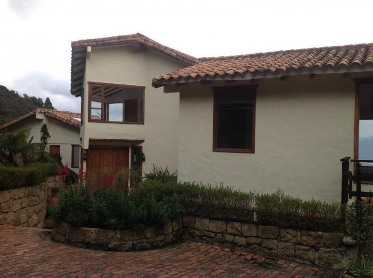7 bedrooms House in Bogota, Colombia No. 13620