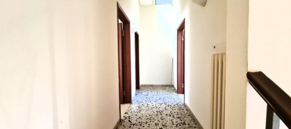 6 bedrooms House in San Miniato, Italy No. 312100 4