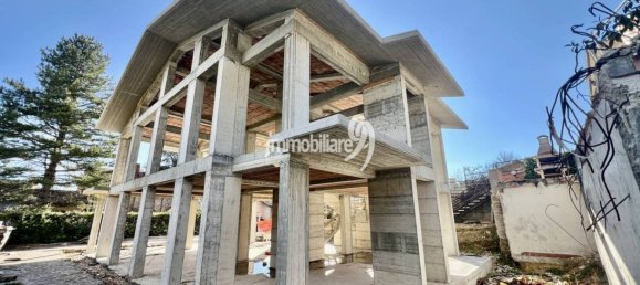 5 Schlafzimmer Villa in Pizzoli, Italy, Nr. 116419 9