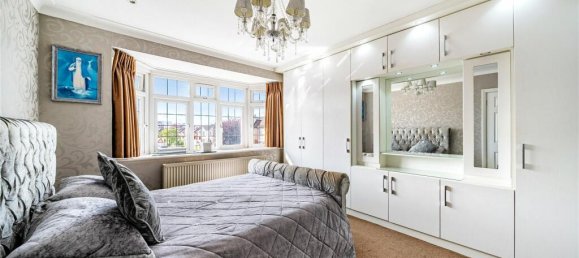 3 bedrooms House in Harrow, United Kingdom No. 12173 22