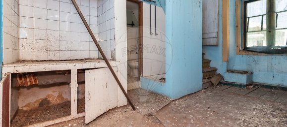 7 bedrooms Building in Setubal, Portugal No. 54462 23