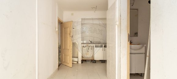 7 bedrooms Building in Setubal, Portugal No. 54462 13