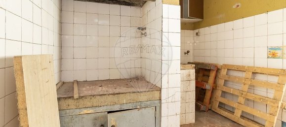 7 bedrooms Building in Setubal, Portugal No. 54462 16