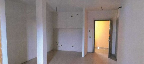 2-salle Appartement à Cassano Magnago, Italy No. 5367 4