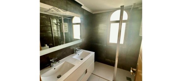 3 bedrooms Townhouse in Estepona, Spain No. 33164 16