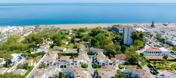 3 bedrooms Townhouse in Estepona, Spain No. 33164 26