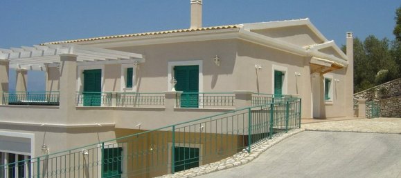 5 bedrooms Villa in Corfu, Greece No. 1306 8