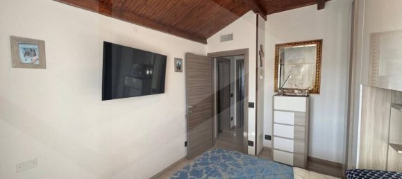 5غرفة منزل في Castelvetro di Modena, Italy رقم 18621 23