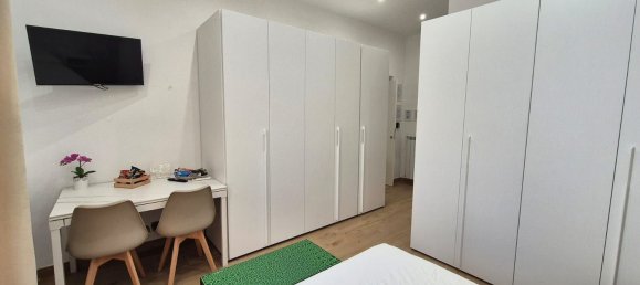 135m² Commercial property in Caserta, Italy No. 301094 8