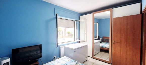 5 rooms Apartment in Pianella, Italy No. 257966 15