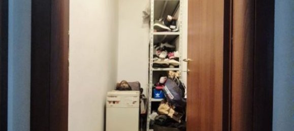 5 rooms Apartment in Pianella, Italy No. 257966 16