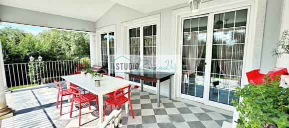 Villa de 6 dormitorios en Pietrasanta, Italy No. 323233 5