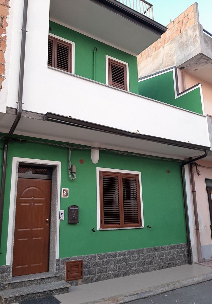 4 rooms House in San Ferdinando, Italy No. 254920