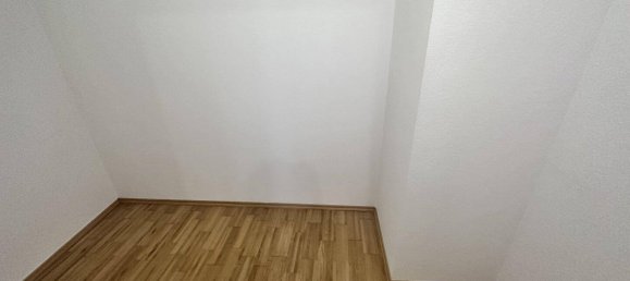 4 rooms Apartment in Hernals, Austria No. 81735 9