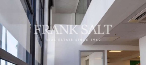 400m² Office in Saint Julian's, Malta No. 11886 16
