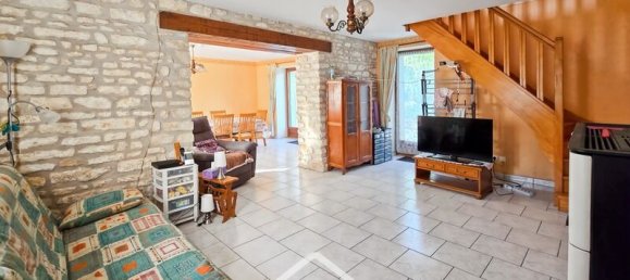 4 bedrooms House in Garchy, France No. 329177 18