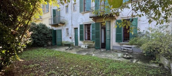 7 rooms House in San Colombano al Lambro, Italy No. 30070 46