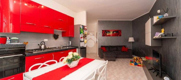 Квартира с 2 спальнями в Грульяско, Италия № 337382 7