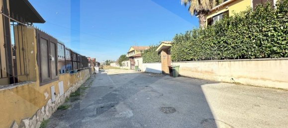 2 bedrooms Apartment in Giugliano in Campania, Italy No. 20472 16