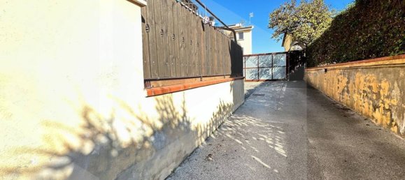 2 bedrooms Apartment in Giugliano in Campania, Italy No. 20472 18