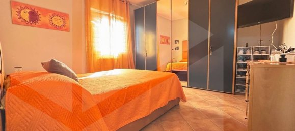 2 bedrooms Apartment in Giugliano in Campania, Italy No. 20472 7