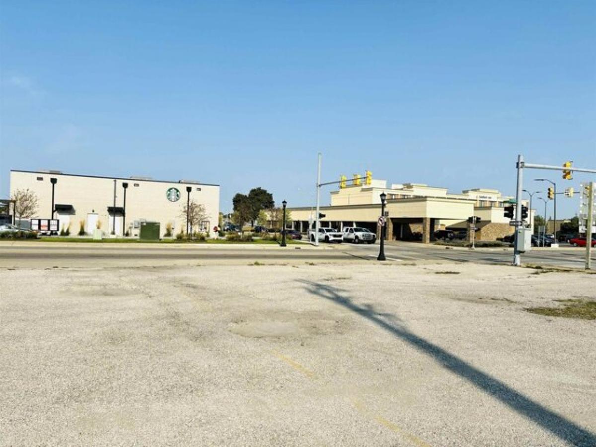  Land in Bay City, USA No. 474019