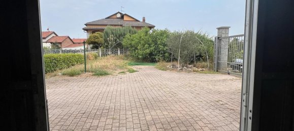 4 Schlafzimmer Wohnung in Carmagnola, Italy, Nr. 316706 49