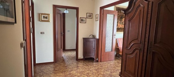 4 Schlafzimmer Wohnung in Carmagnola, Italy, Nr. 316706 37