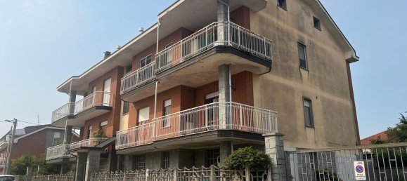 4 Schlafzimmer Wohnung in Carmagnola, Italy, Nr. 316706 3
