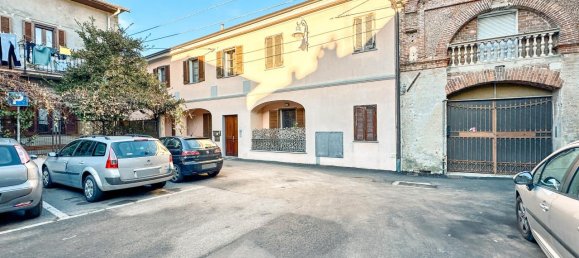 3 rooms Apartment in Serravalle Sesia, Italy No. 231846 2