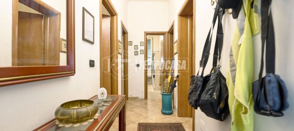 Apartamento de 2 dormitorios en Cremona, Italy No. 354165 15