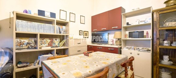 Apartamento de 2 dormitorios en Cremona, Italy No. 354165 16