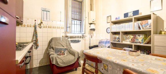 Apartamento de 2 dormitorios en Cremona, Italy No. 354165 17