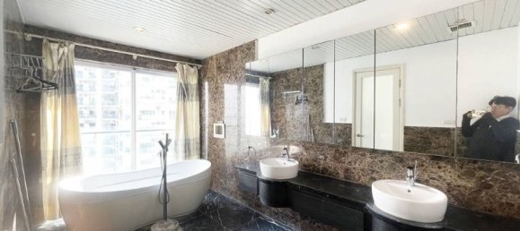 4 غرف نوم شقة في Tay Ho, Vietnam رقم 7768 21