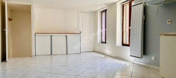 2 غرف نوم شقة في Marines, France رقم 300630 2