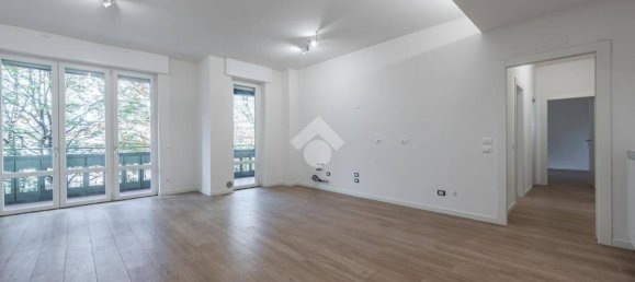 2 chambres Appartement à Bergamo, Italy No. 59235 3
