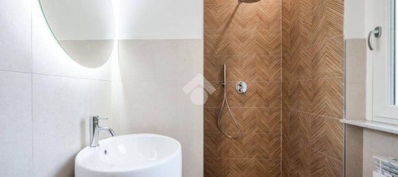 2 chambres Appartement à Bergamo, Italy No. 59235 22