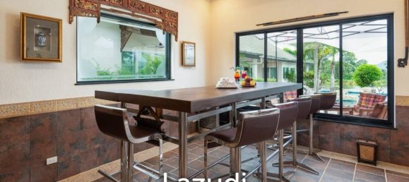 6 bedrooms Cafe / restaurant in Sattahip, Thailand No. 15622 10