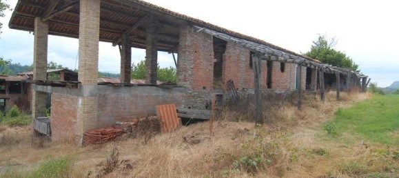 Casa de 10 habitaciónes en Castellino Tanaro, Italy No. 112275 21