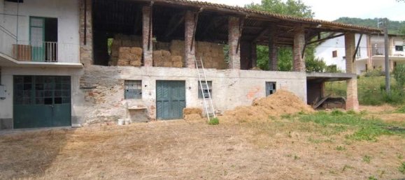 Casa de 10 habitaciónes en Castellino Tanaro, Italy No. 112275 13