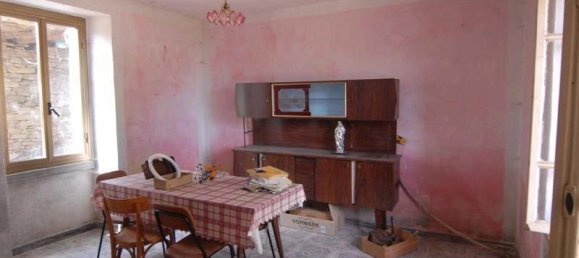 Casa de 10 habitaciónes en Castellino Tanaro, Italy No. 112275 4