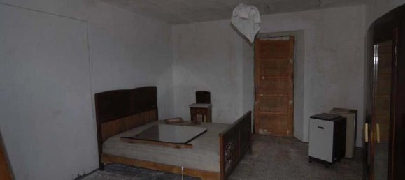 Casa de 10 habitaciónes en Castellino Tanaro, Italy No. 112275 10