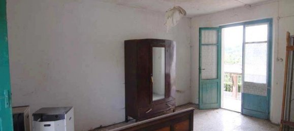 Casa de 10 habitaciónes en Castellino Tanaro, Italy No. 112275 11