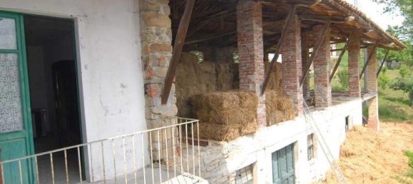 Casa de 10 habitaciónes en Castellino Tanaro, Italy No. 112275 9